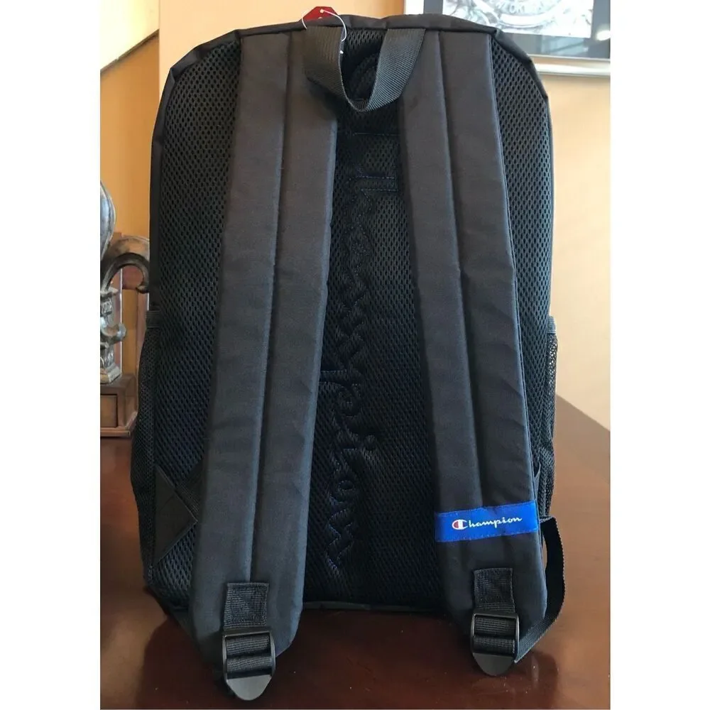 CHAMPION - 🎉HP🎉 NWT - Unisex YouthQuake Backpack in Black. Laptop Sleeve (15”)